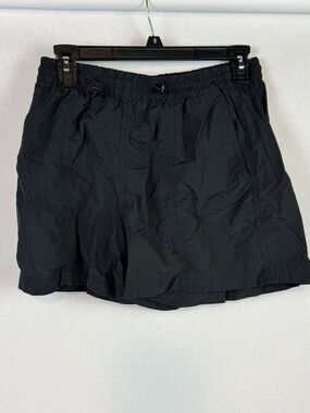Uniqlo Black Shorts - Elastic Waist - Medium